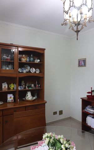 Casa à venda com 230m², 3 quartos e 4 vagasCopa 