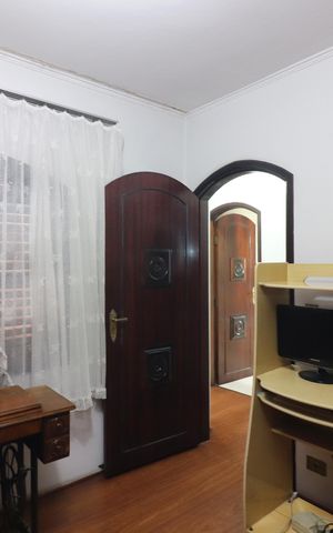 Casa à venda com 230m², 3 quartos e 4 vagasQuarto 2