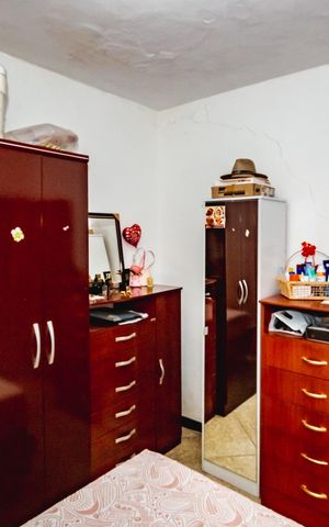 Casa à venda com 360m², 2 quartos e 3 vagasQuarto 1