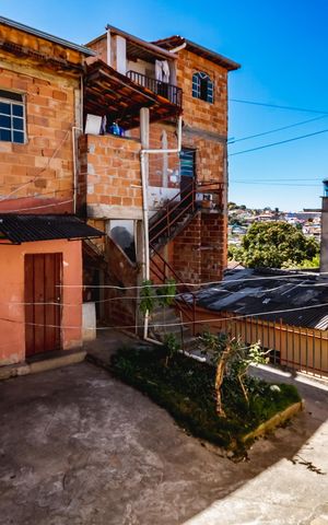 Casa à venda com 360m², 2 quartos e 3 vagasQuintal