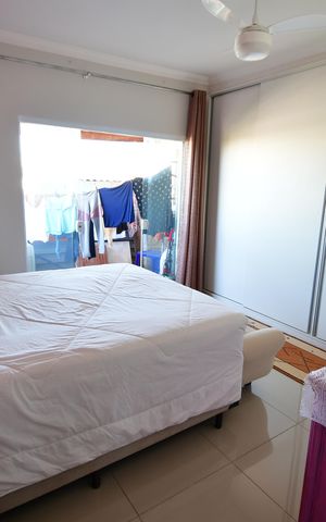 Casa à venda com 50m², 2 quartos e 3 vagasQuarto 1