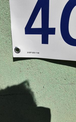 Casa à venda com 50m², 2 quartos e 3 vagasPlaca