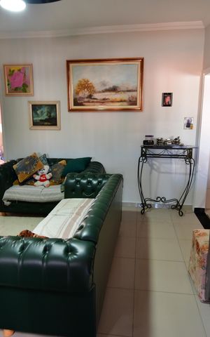 Casa à venda com 50m², 2 quartos e 3 vagasSala