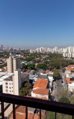Apartamento para alugar com 48m², 2 quartos e 1 vaga Apartamento para alugar com 48m², 2 quartos e 1 vagaVaranda