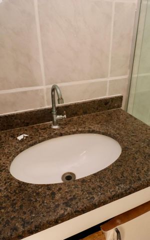 Apartamento para alugar com 70m², 2 quartos e 1 vaga Apartamento para alugar com 70m², 2 quartos e 1 vagaBanheiro