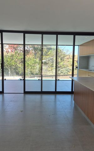 Casa de condomínio à venda com 335m², 3 quartos e 4 vagas Casa de condomínio à venda com 335m², 3 quartos e 4 vagasCozinha