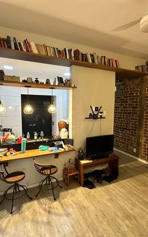 Apartamento à venda com 72m², 2 quartos e sem vagaSala
