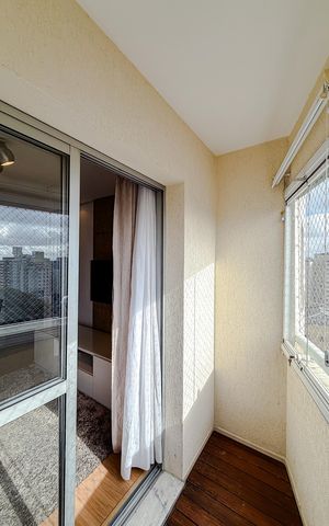 Apartamento à venda com 68m², 2 quartos e 2 vagas Apartamento à venda com 68m², 2 quartos e 2 vagasVaranda da Sala