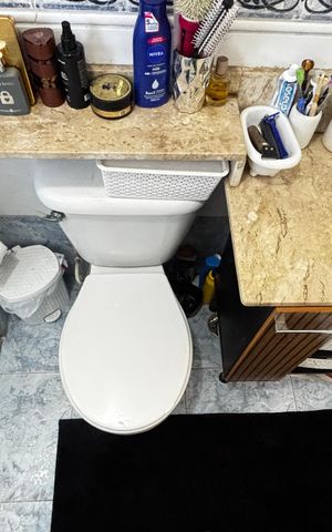 Apartamento à venda com 65m², 3 quartos e 1 vaga Apartamento à venda com 65m², 3 quartos e 1 vagaBanheiro