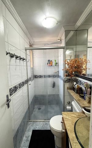 Apartamento à venda com 65m², 3 quartos e 1 vaga Apartamento à venda com 65m², 3 quartos e 1 vagaBanheiro