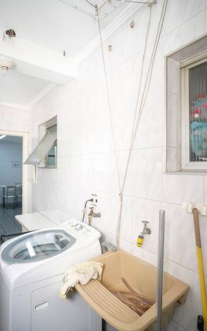 Apartamento para alugar com 120m², 3 quartos e 1 vagaÁrea de serviço