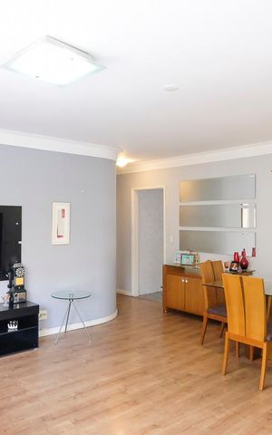 Apartamento para alugar com 120m², 3 quartos e 1 vagaSala