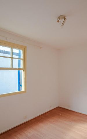 Casa à venda com 318m², 5 quartos e 6 vagas Casa à venda com 318m², 5 quartos e 6 vagasSuíte 2