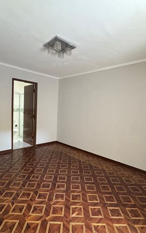 Casa à venda com 203m², 2 quartos e 2 vagas Casa à venda com 203m², 2 quartos e 2 vagasSuíte 2