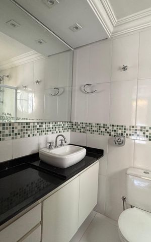 Casa à venda com 203m², 2 quartos e 2 vagas Casa à venda com 203m², 2 quartos e 2 vagasBanheiro da suíte 2
