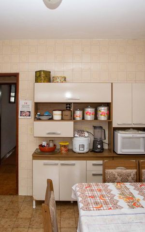 Casa à venda com 280m², 4 quartos e 3 vagasCozinha