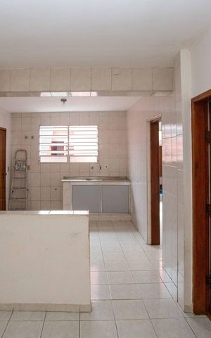 Casa à venda com 280m², 4 quartos e 3 vagasCasa 3 - Quarto 2