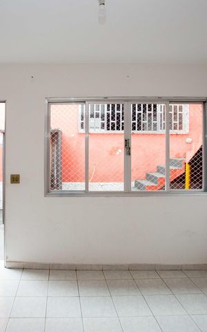 Casa à venda com 280m², 4 quartos e 3 vagasCasa 3 - Sala