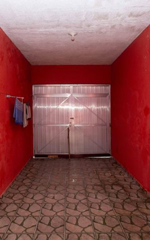 Casa à venda com 280m², 4 quartos e 3 vagasGaragem