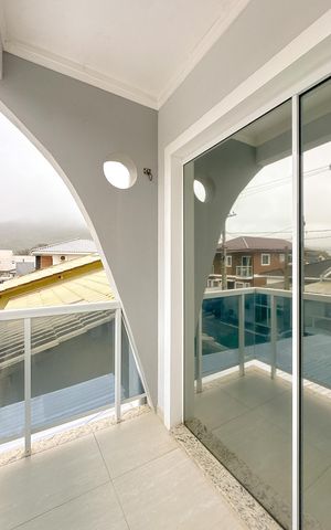 Casa para alugar com 68m², 2 quartos e 2 vagasVaranda