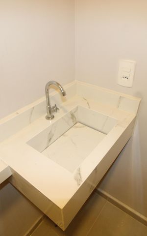 Apartamento para alugar com 39m², 2 quartos e 2 vagasBanheiro