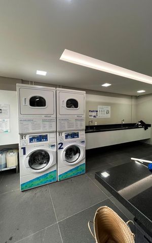 Studio para alugar com 45m², 1 quarto e 1 vaga Studio para alugar com 45m², 1 quarto e 1 vagaÁrea de serviço