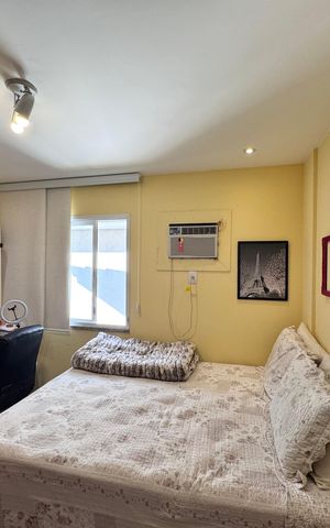 Casa de condomínio à venda com 163m², 3 quartos e 3 vagas Casa de condomínio à venda com 163m², 3 quartos e 3 vagasQuarto