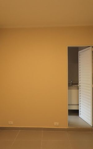 Casa para alugar com 200m², 2 quartos e 3 vagasQuarto 2 - Suíte