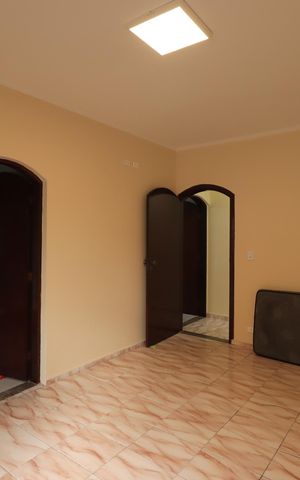 Casa para alugar com 200m², 2 quartos e 3 vagasQuarto 1 - Suíte