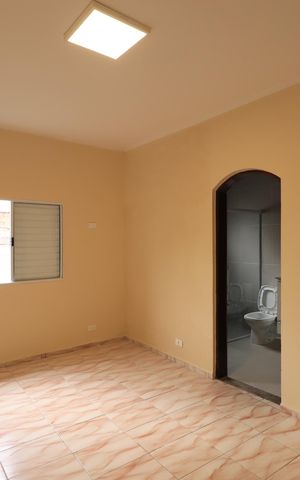 Casa para alugar com 200m², 2 quartos e 3 vagasQuarto 1 - Suíte