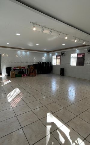 Apartamento para alugar com 45m², 2 quartos e 1 vagaÁrea comum - Salão de festas