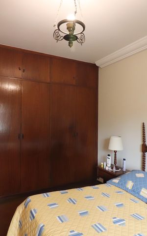 Casa à venda com 206m², 3 quartos e 2 vagasQuarto 1 - Suíte