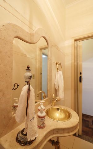 Casa à venda com 206m², 3 quartos e 2 vagasLavabo 