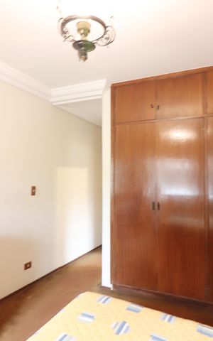 Casa à venda com 206m², 3 quartos e 2 vagasQuarto 1 - Suíte