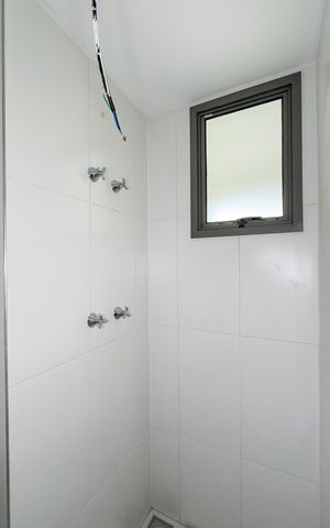 Apartamento à venda com 168m², 3 quartos e 2 vagas Apartamento à venda com 168m², 3 quartos e 2 vagasÁrea de Serviço