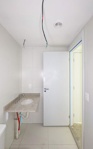 Apartamento à venda com 168m², 3 quartos e 2 vagas Apartamento à venda com 168m², 3 quartos e 2 vagasQuarto 3 - Suíte