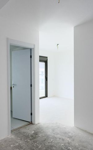 Apartamento à venda com 168m², 3 quartos e 2 vagas Apartamento à venda com 168m², 3 quartos e 2 vagasQuarto Suíte
