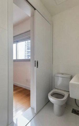 Apartamento à venda com 260m², 4 quartos e 4 vagas Apartamento à venda com 260m², 4 quartos e 4 vagasSuíte 2 - Banheiro