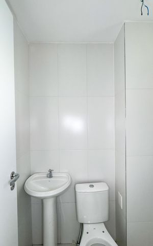 Apartamento à venda com 167m², 3 quartos e 2 vagas Apartamento à venda com 167m², 3 quartos e 2 vagasÁrea de Serviço