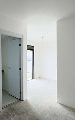 Apartamento à venda com 167m², 3 quartos e 2 vagas Apartamento à venda com 167m², 3 quartos e 2 vagasQuarto Suíte