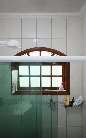 Casa para alugar com 409m², 4 quartos e 4 vagasBanheiro 3