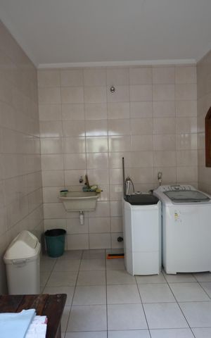 Casa para alugar com 409m², 4 quartos e 4 vagasÁrea de Serviço