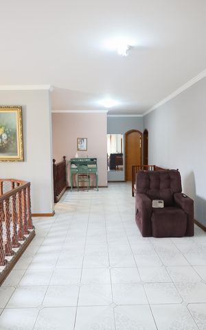 Casa para alugar com 409m², 4 quartos e 4 vagasSala