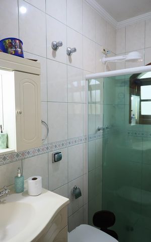 Casa para alugar com 409m², 4 quartos e 4 vagasBanheiro 3