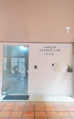 Apartamento à venda com 53m², 1 quarto e 1 vagaFachada