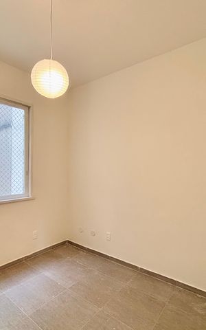 Apartamento para alugar com 92m², 3 quartos e sem vaga