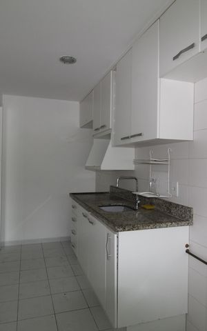 Apartamento à venda com 65m², 2 quartos e 1 vagaCozinha e Área de Serviço