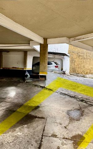 Apartamento para alugar com 115m², 3 quartos e 1 vaga Apartamento para alugar com 115m², 3 quartos e 1 vagaGaragem