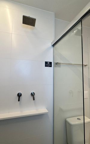 Apartamento para alugar com 84m², 2 quartos e 2 vagas Apartamento para alugar com 84m², 2 quartos e 2 vagasBanheiro da Suíte 1