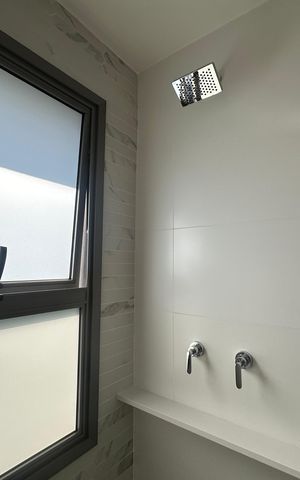 Apartamento para alugar com 84m², 2 quartos e 2 vagas Apartamento para alugar com 84m², 2 quartos e 2 vagasBanheiro da Suíte 2